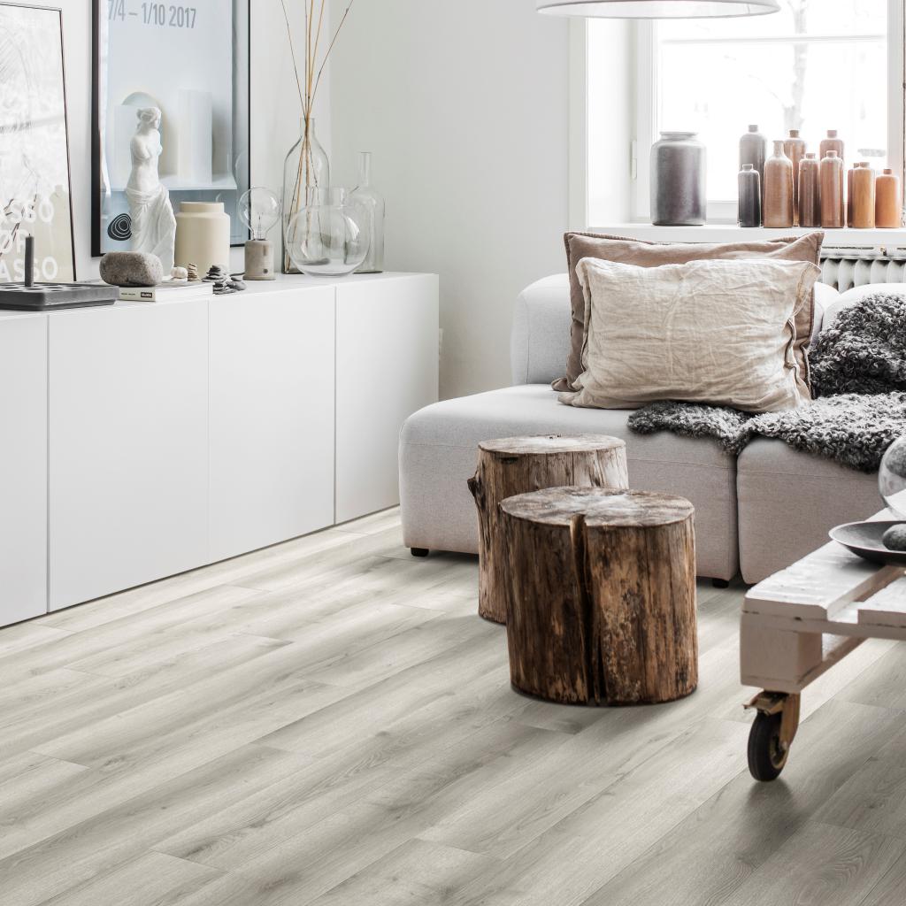 SPC ламинат "Adelar" Solida Acoustic 03935 Traditional Oak (1219*178*5 мм) — купить в Новосибирске