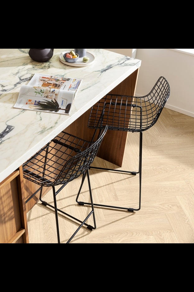 Замковая ПВХ плитка Laurel Oak 51230 (630*126*6 мм) — купить в Новосибирске