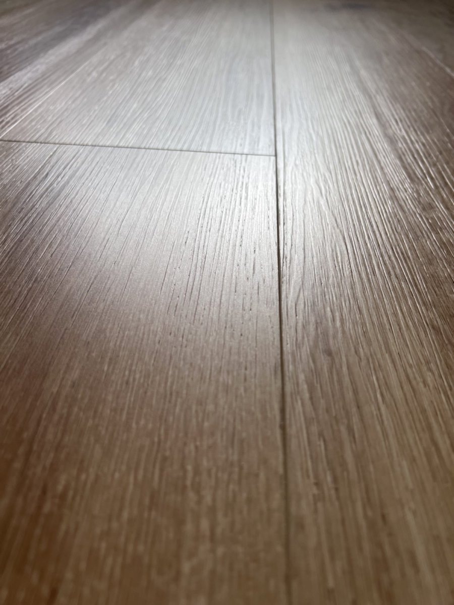 SPC ламинат "OneFloor" ЕСО 5011 (4V фаска) (1220*184*4 мм) — купить в Новосибирске