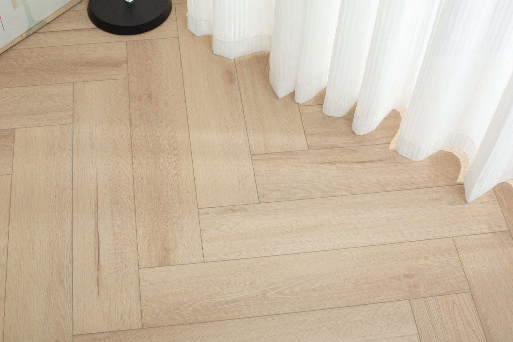 Плитка SPC "OneFloor" 3032 А,В  ЁЛКА (640*128*4 мм) — купить в Новосибирске