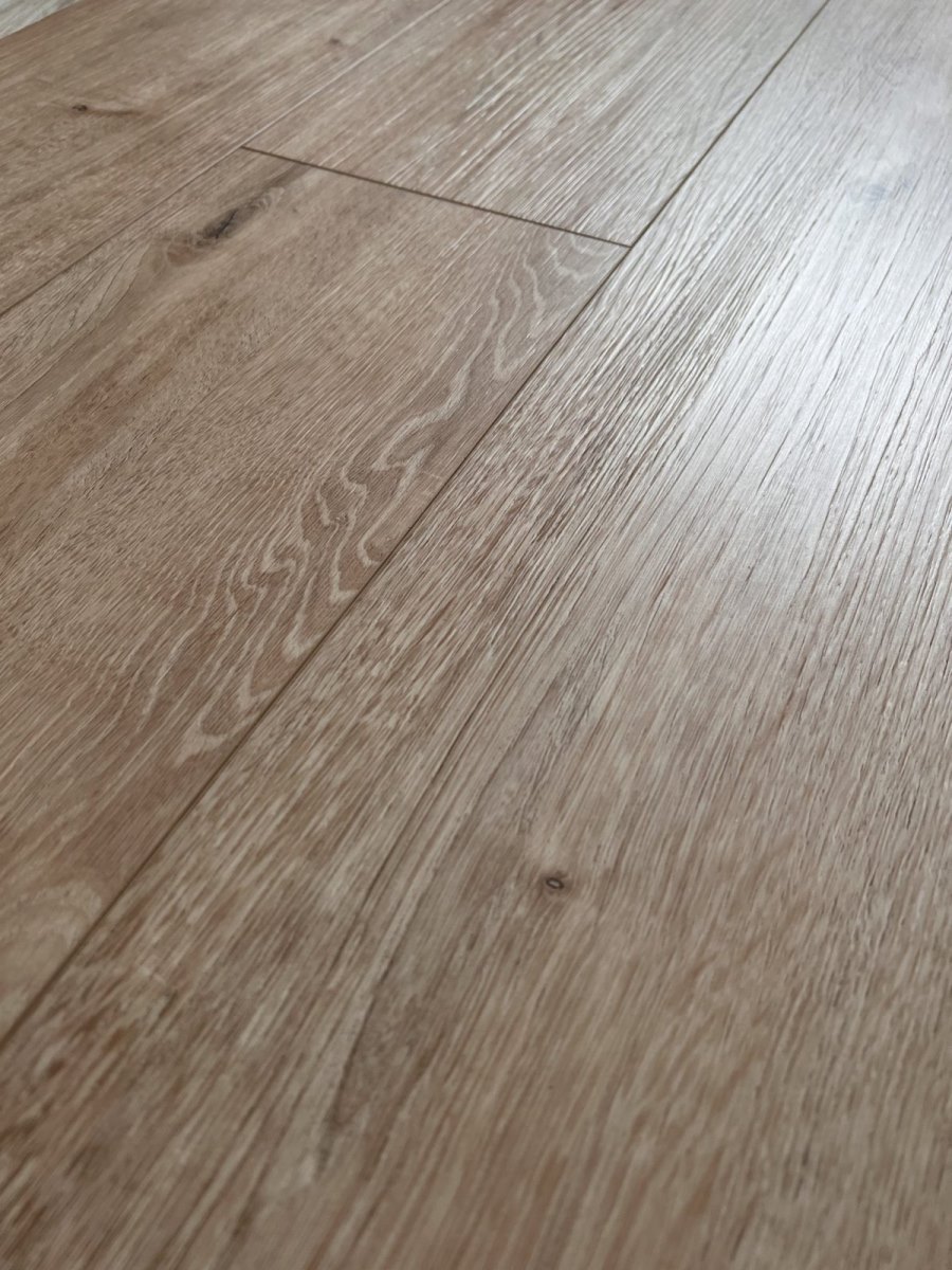 SPC ламинат "OneFloor" ЕСО 5062 (4V фаска) (1220*184*4 мм) — купить в Новосибирске