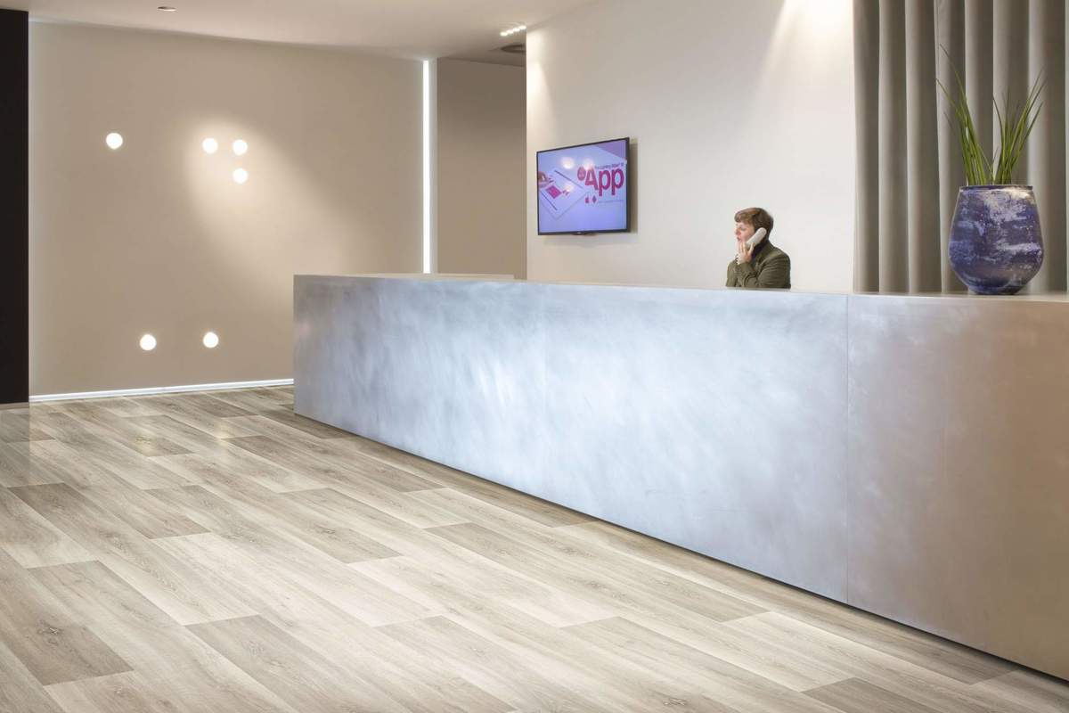 Замковая ПВХ плитка "Berry Alloc" Pureclick 55 LIME OAK 139S (204*1326*5 мм) — купить в Новосибирске