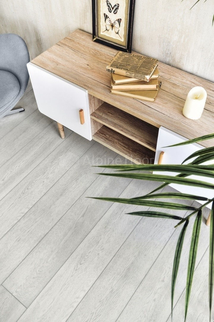 Замковая ПВХ плитка Зимний лес  (1220*183*6мм) — купить в Новосибирске