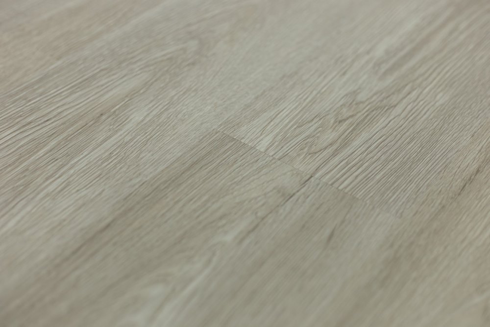 Замковая ПВХ плитка "Art Tile" Дуб Британь (920*150*4 мм) — купить в Новосибирске