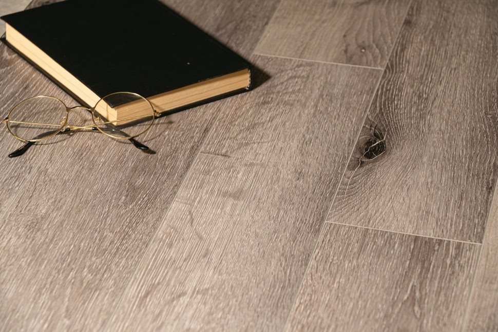 Виниловый ламинат "Bonkeel" Style Дуб Чесил (1200*125*4 мм) — купить в Новосибирске