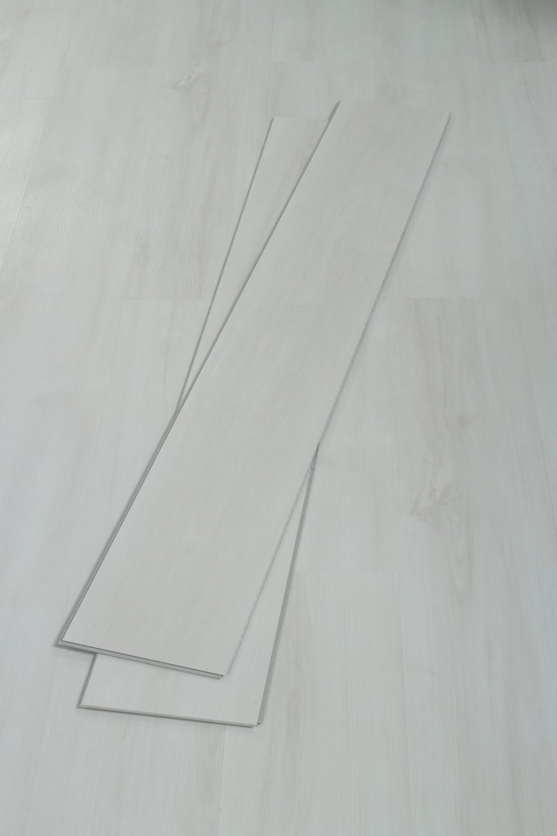 SPC ламинат "OneFloor" ЕСО 8055 (1220*184*4 мм) — купить в Новосибирске