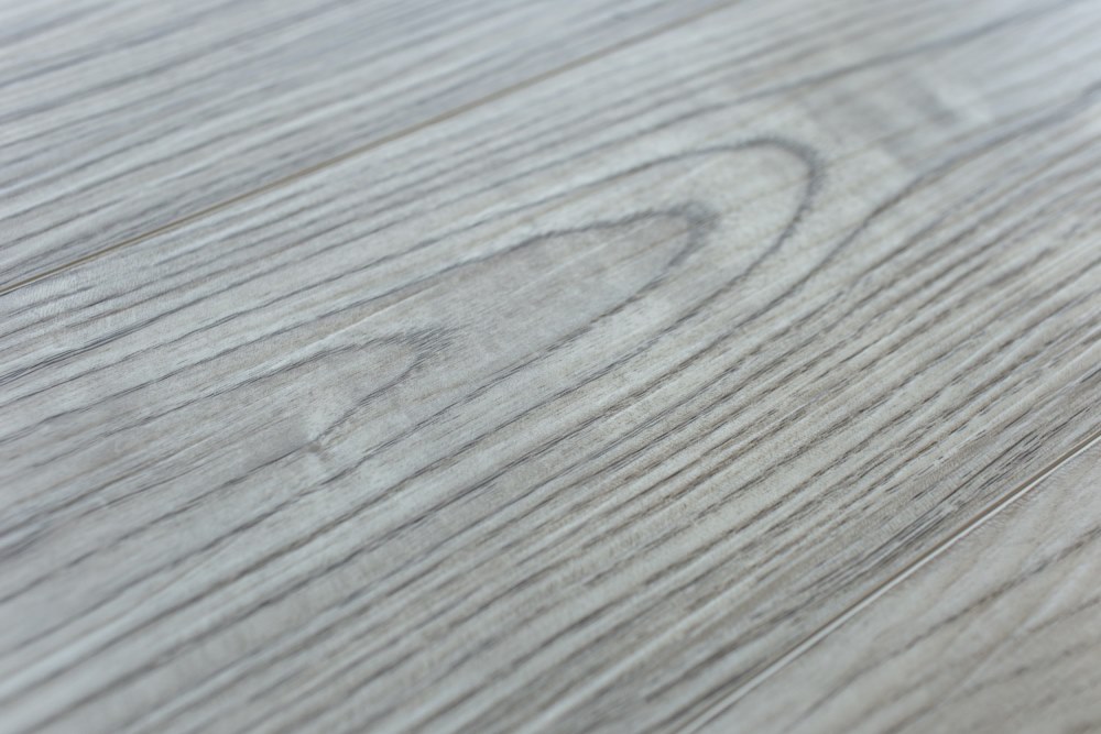 Замковая ПВХ плитка "Art Tile" Клён Кофейный (1220*152*5 мм) — купить в Новосибирске