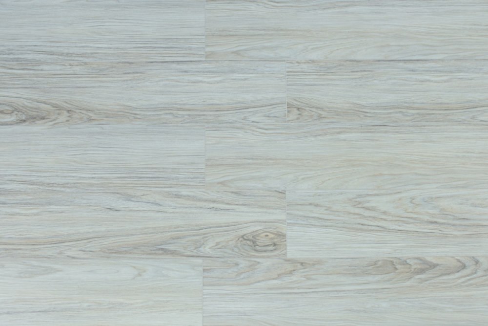 Замковая ПВХ плитка "Art Tile" Клён Жемчужный (1220*152*5 мм) — купить в Новосибирске