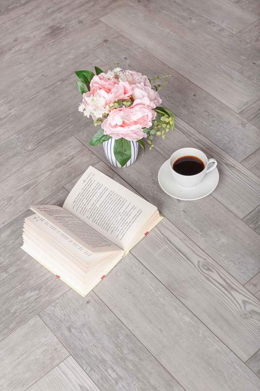 Замковая ПВХ плитка "Aberhof" Carmelita 1687 (615*123*5 мм) — купить в Новосибирске