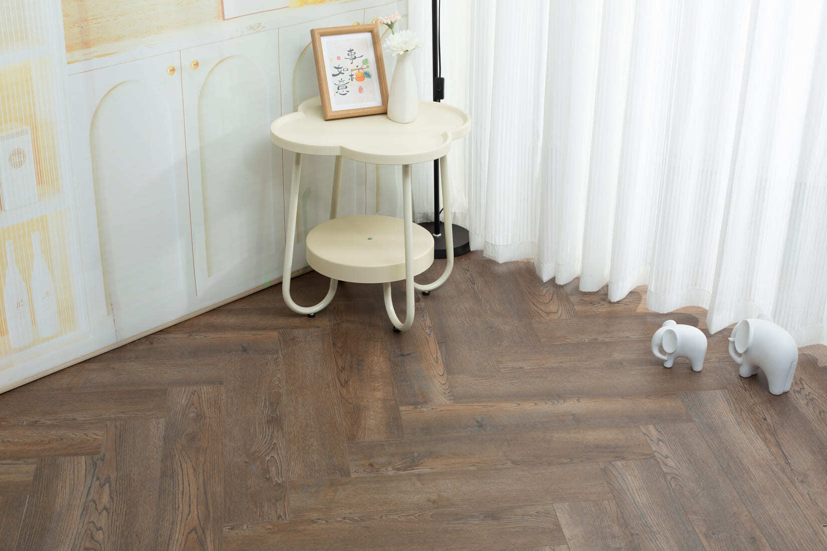 Плитка SPC "OneFloor" 3026 А,В  ЁЛКА (640*128*4 мм) — купить в Новосибирске