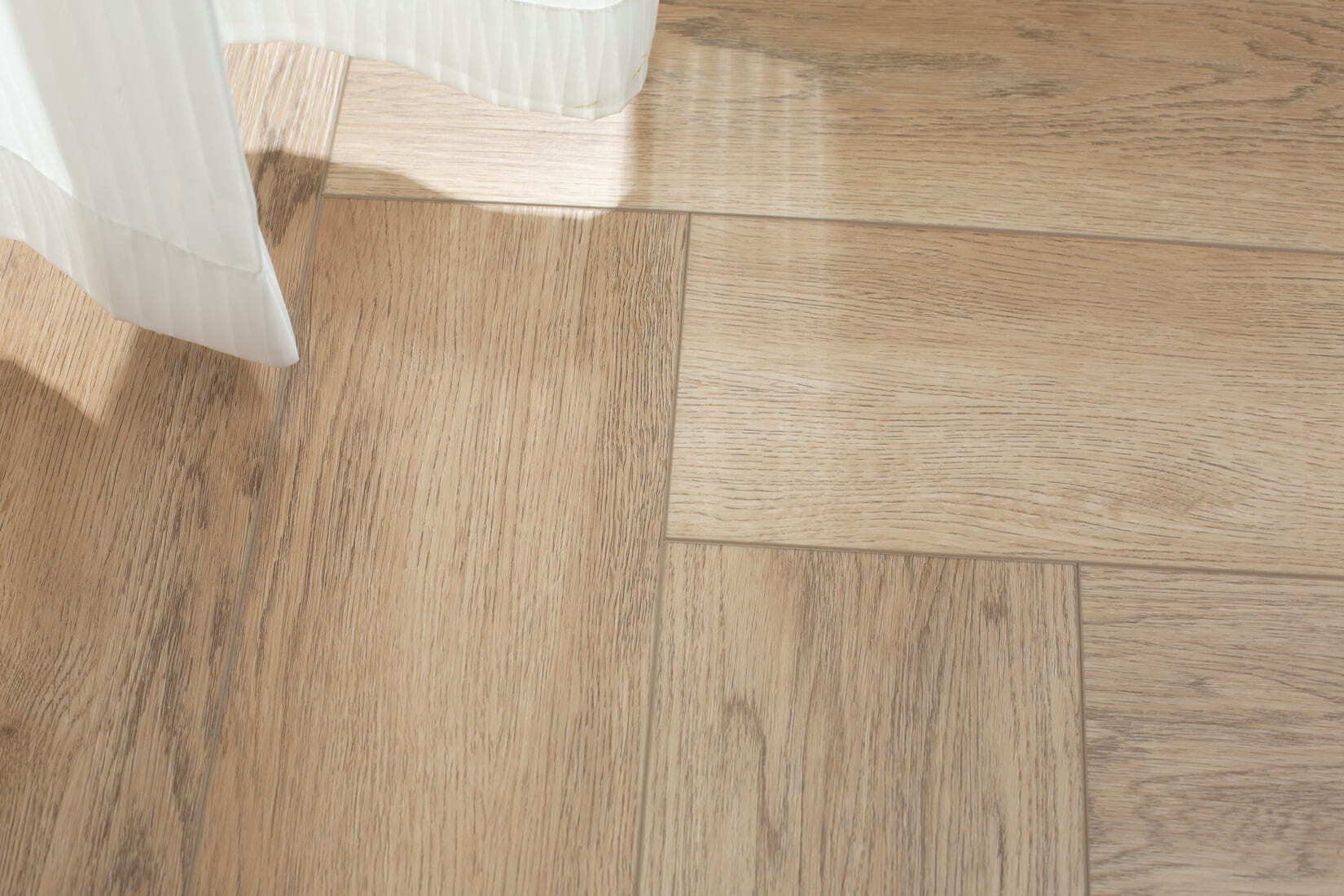 Плитка SPC "OneFloor" 3028 А,В  ЁЛКА (640*128*4 мм) — купить в Новосибирске