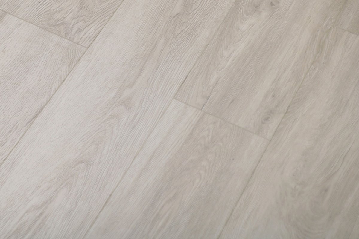 SPC ламинат "Profield" Дуб Кьявари (1220*184*4 мм) — купить в Новосибирске